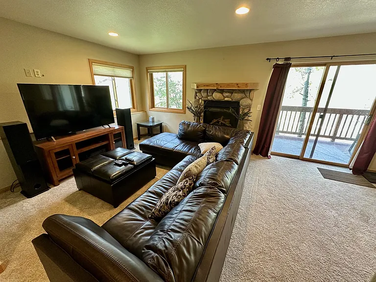 831 Mill Run Ct — Photo 11