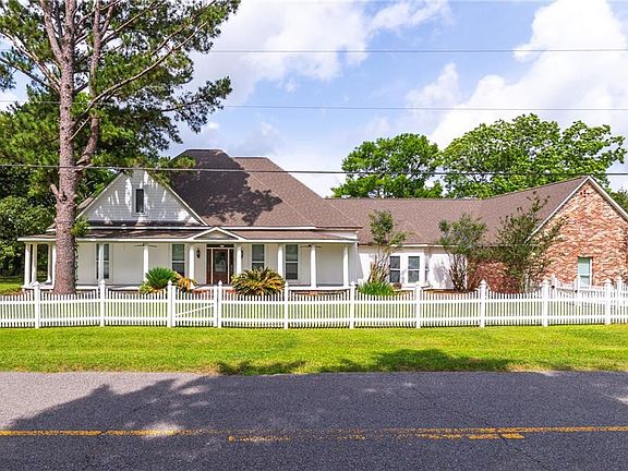 3rd image of 1163 Belgard Bend Rd