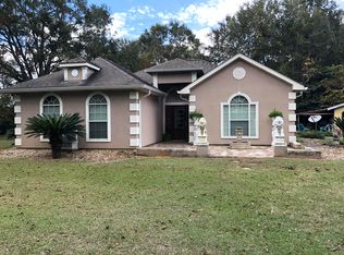 1381 W Union Rd, Picayune, MS 39466