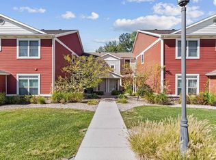 5625 Irish Way APT 12, Mishawaka, IN 46545