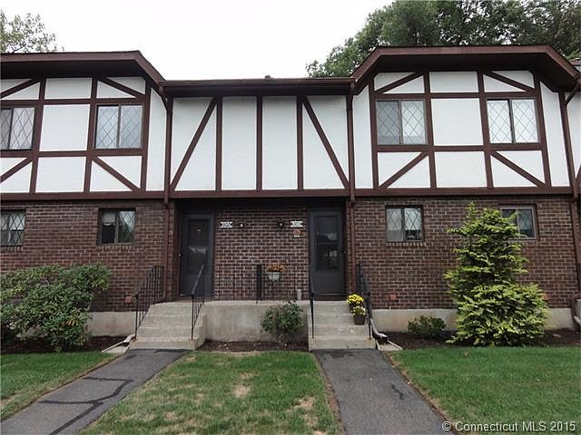 1st image of 303 Cedar Hollow Dr