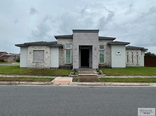 4105 Lake View Dr, Brownsville, TX 78520