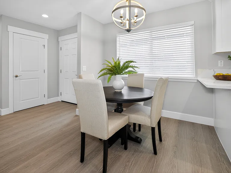 4925 El Cemonte Ave #2 — Photo 6