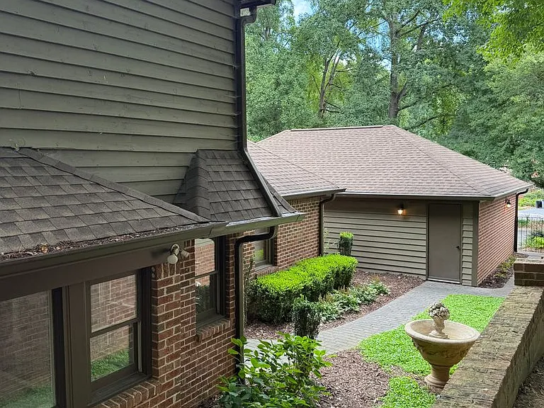 7434 Newmans Ln — Photo 33