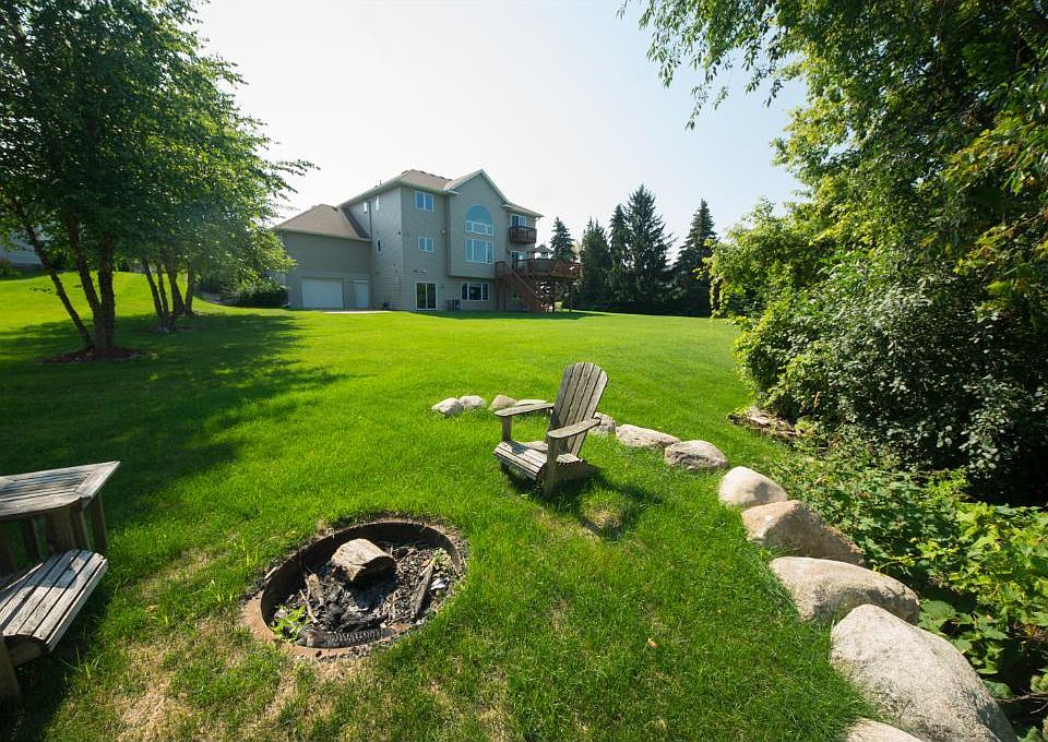 1st image of 3035 Carey Heights Dr