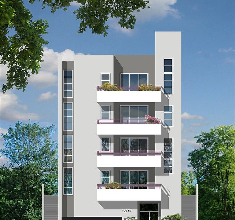 1st image of 10812 Magnolia Blvd #1