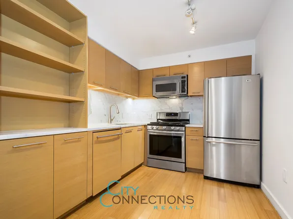 100 West 39th Street image 4 of 27