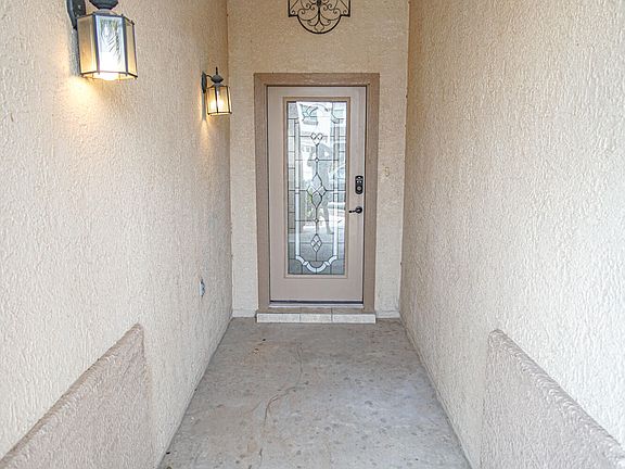 3rd image of 14576 Ava Leigh Ave