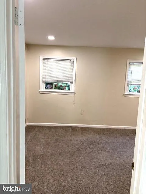 1 bed, 700 sqft, $1,800 — Photo 3
