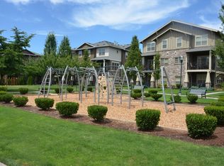 787 NE Adwick Dr, Hillsboro, OR 97006