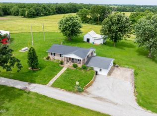 17074 Harris Rd, Jamestown, MO 65046