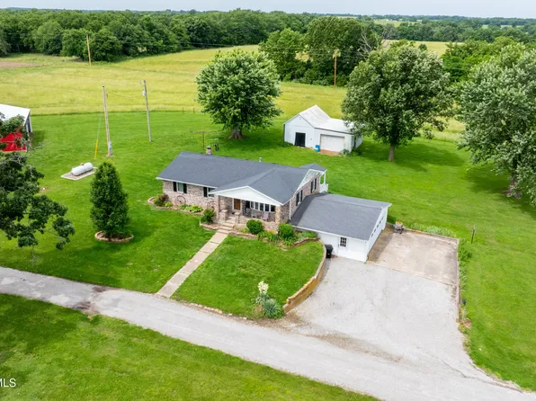 17074 Harris Rd, Jamestown, MO 65046