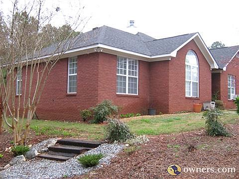 FRONT LEFT SIDE OF HOME