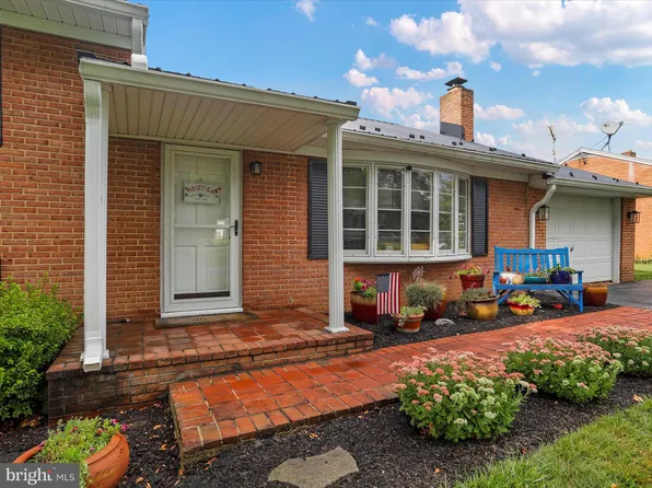 16612 Tammany Manor Rd, Williamsport, MD 21795