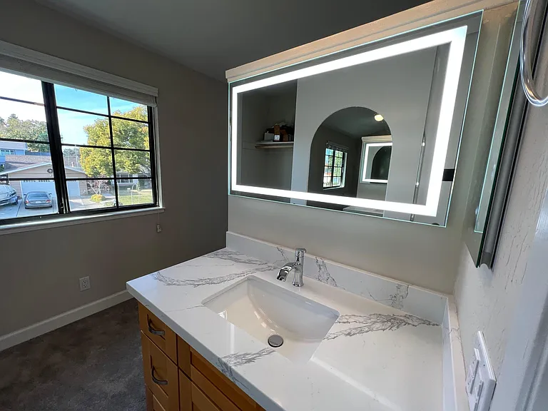 Master Vanity