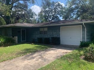 413 Crepe Myrtle Ave, Orange, TX 77630