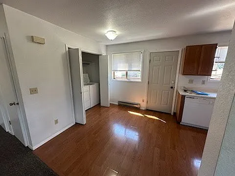 209 S Yellowstone Ave #B — Photo 7