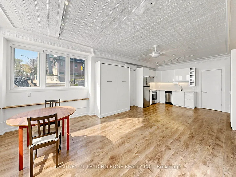 679 Woodbine Ave #MAIN — Photo 4