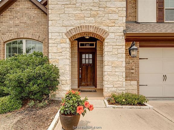 5th image of 2602 Kinnersley Ct