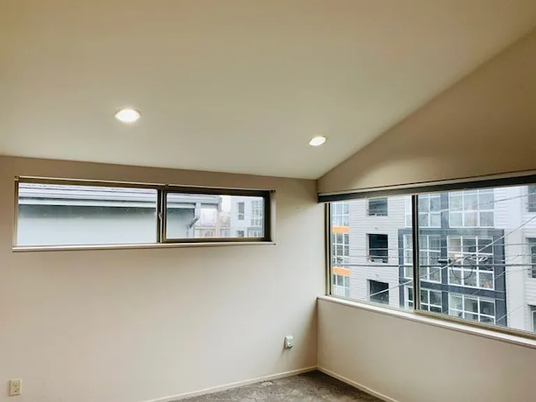 2312 44th Ave SW #A — Photo 15