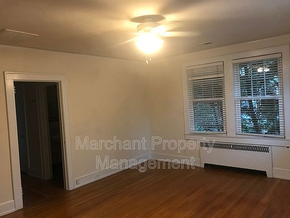 3rd image of 607 Townes St APT 4