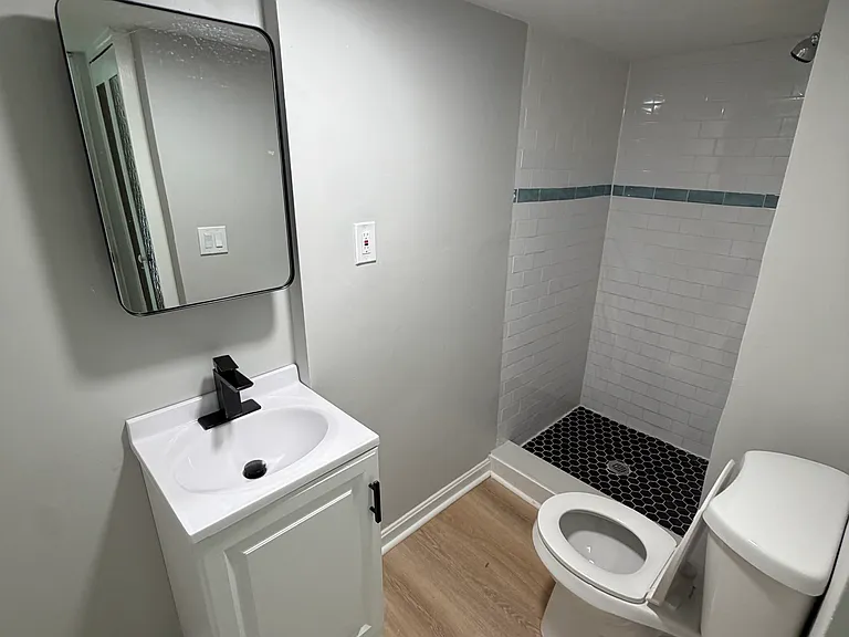 9 Franklin St #1 — Photo 5