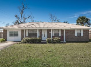 1220 Florida Ave, Lynn Haven, FL 32444