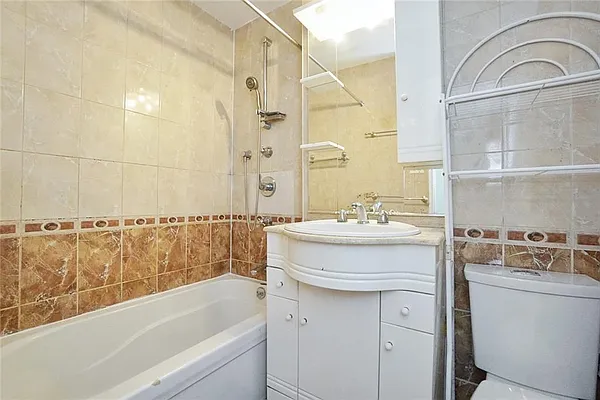 Sold by Remax Real Estate Professionals | media 10