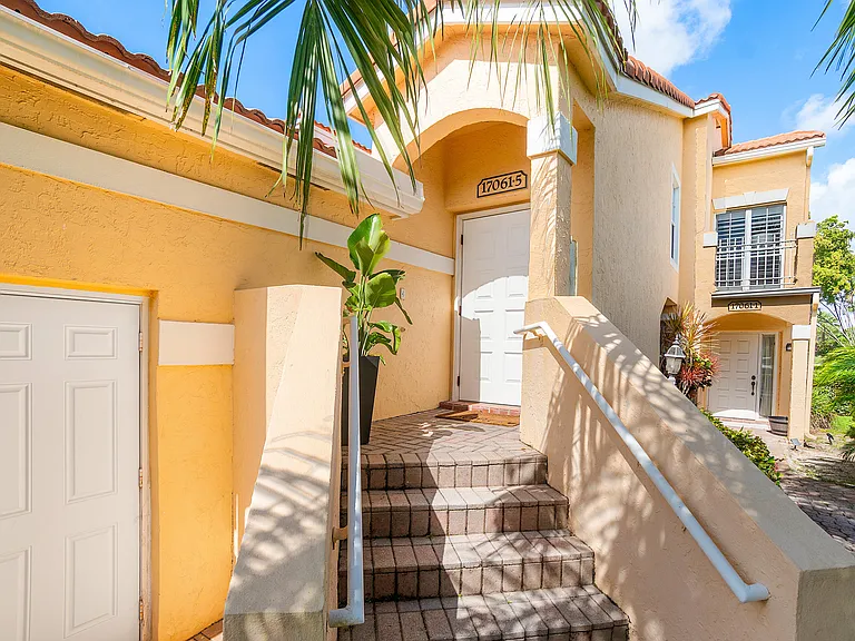 17061 Emile St #5 — Photo 2