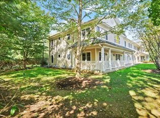 20 Cross St UNIT 10, Westport, CT 06880