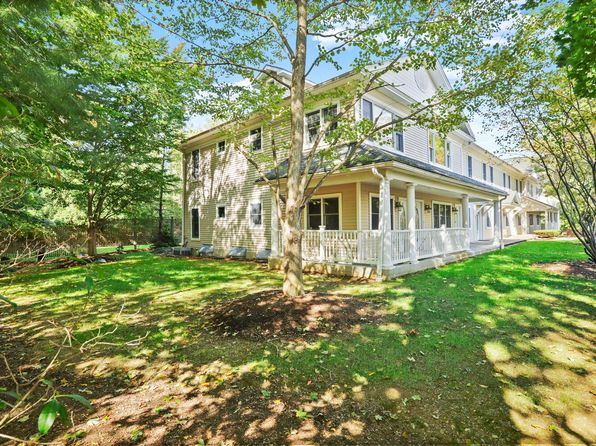 20 Cross St UNIT 10