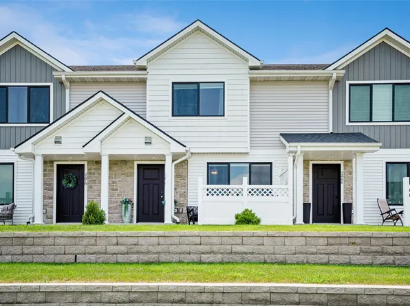 2672 SE Osier Ave, West Des Moines, IA 50265