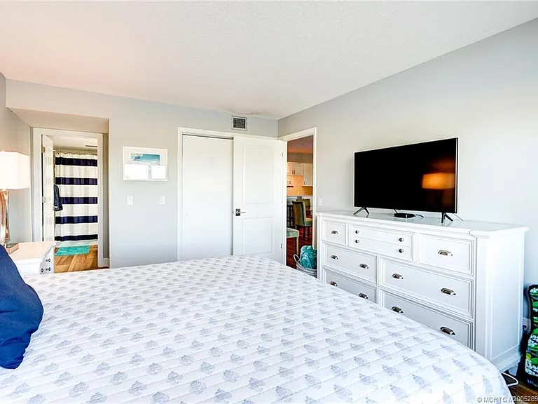 40 NE Plantation Rd #203 — Photo 30