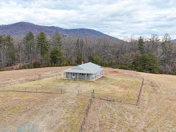 2nd image of 7480 Tabletop Mountain Rd
