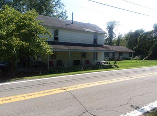 752 Pyramus Rd, Chester, WV 26034