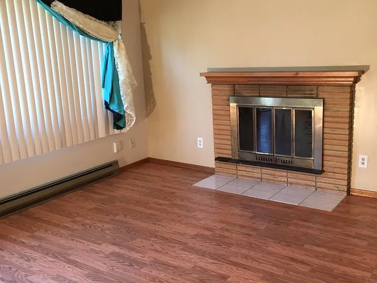 217 NW Timothy St — Photo 5