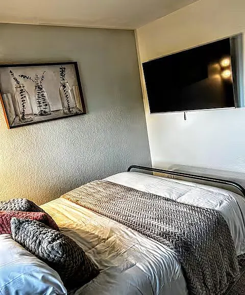 1811 Navajo Pl — Photo 13