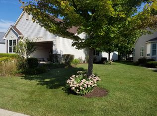 16170 Seneca Lake Cir, Crest Hill, IL 60403