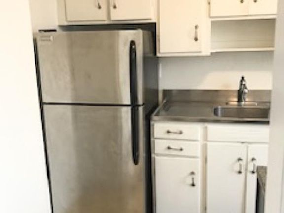 4th image of 6615 E Wakefield Dr Suite A2