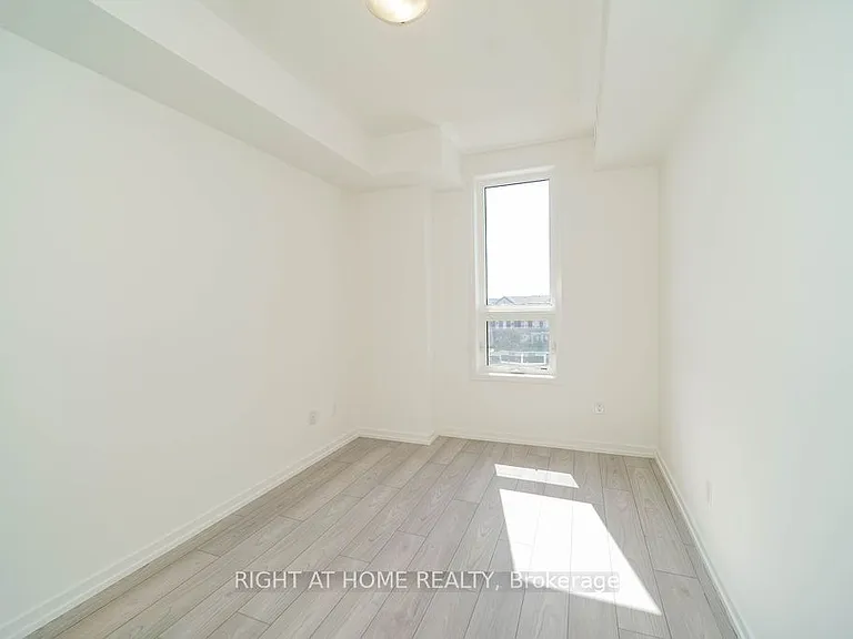 11 Lytham Green Cir #11 — Photo 30