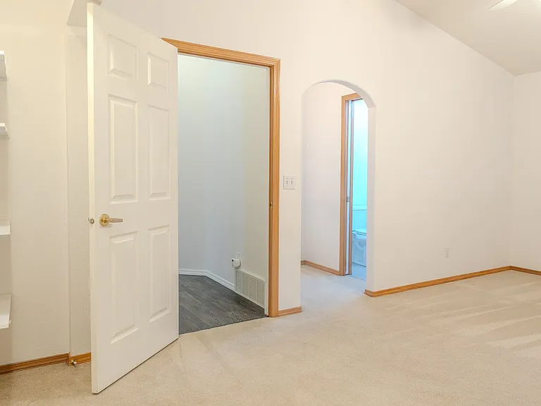 217 S Coho Rd — Photo 42