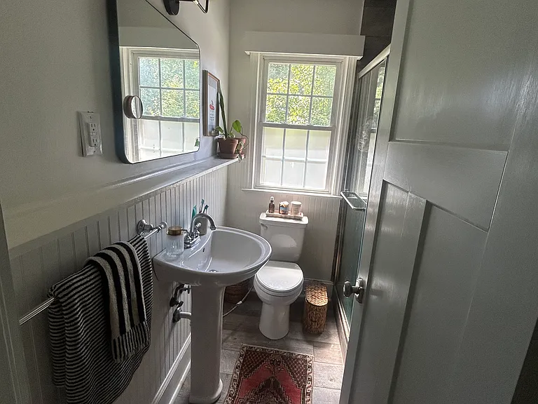 208 N Laurel Ave #2C — Photo 14