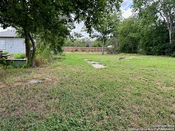 4th image of 1610 DONALDSON AVE LOT 156