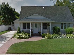 134 Belmill Rd, Bellmore, NY 11710