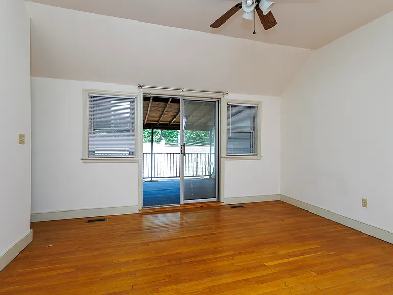 Overbrook Court apartments — Photo 21