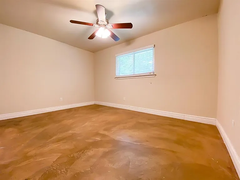 10408 Leaning Willow Dr — Photo 8