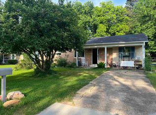 2624 Meadow Ln, Benton, AR 72015