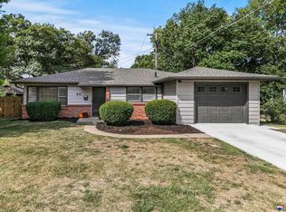 611 N 16th St, Beatrice, NE 68310