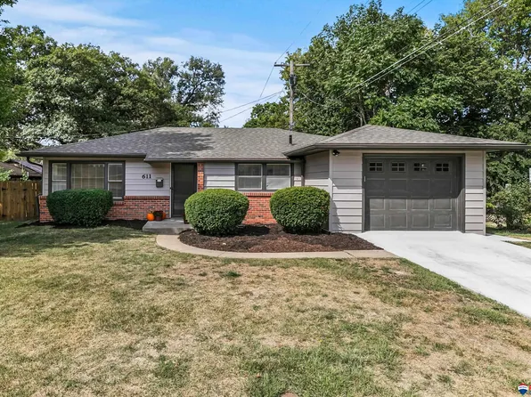 611 N 16th St, Beatrice, NE 68310