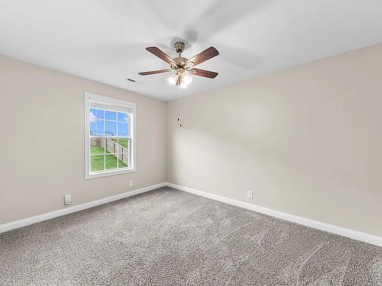 840 Lillian Grace Dr — Photo 22